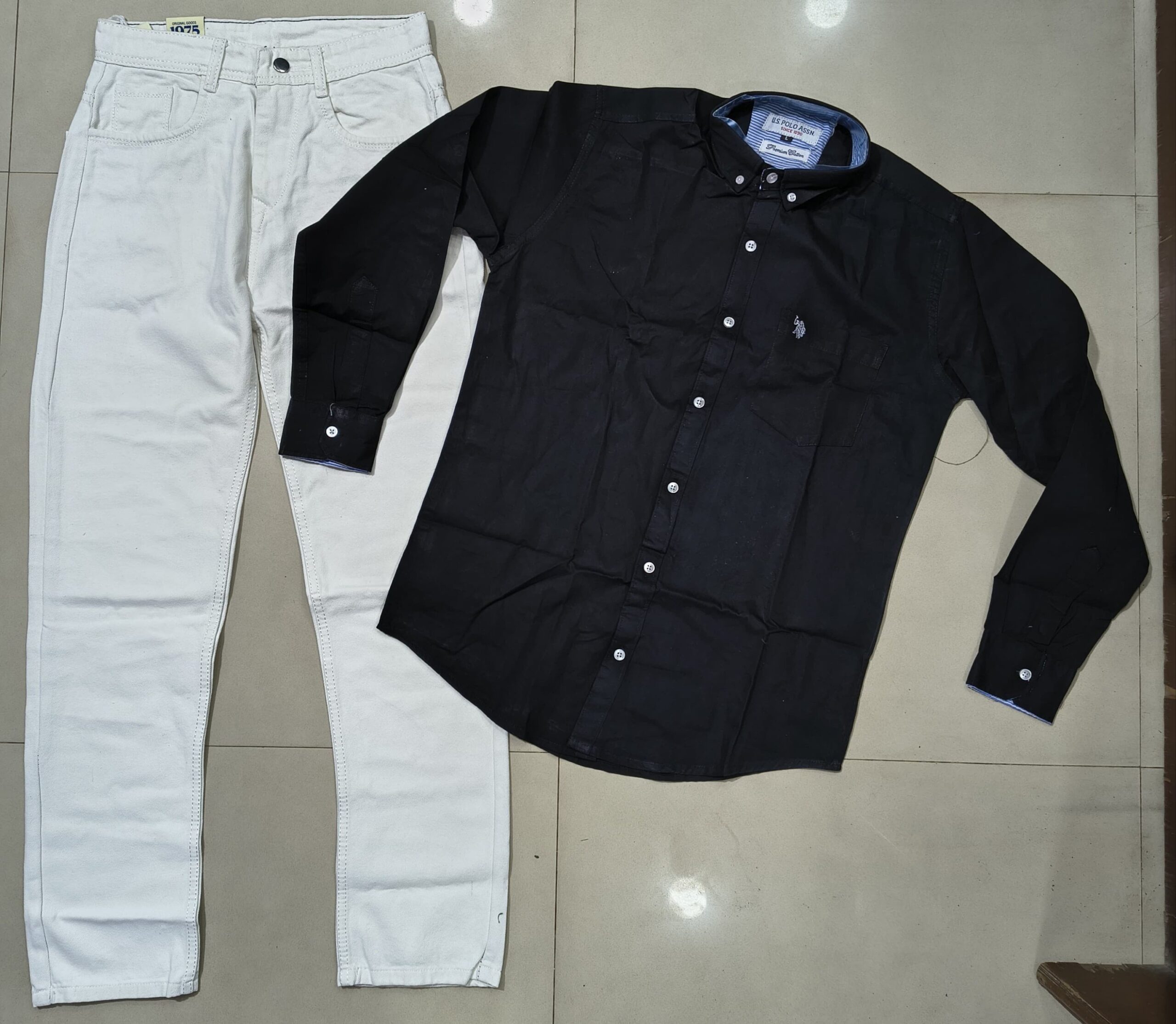 2026/04/1000094858-2-scaled.jpg Plain black Shirt and white jeans momfit combo for men's - Image 1
