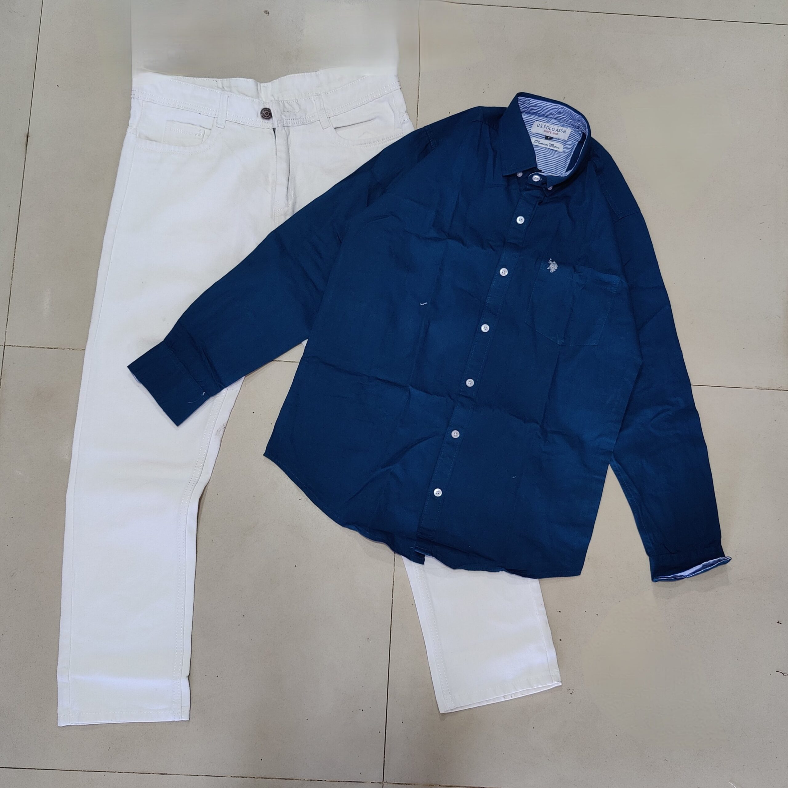 2026/04/1000096443-scaled.jpg Plain blue Shirt and white jeans momfit combo for men's - Image 1